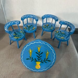 1:12 scale table and chairs for dollhouse vintage hand painted.